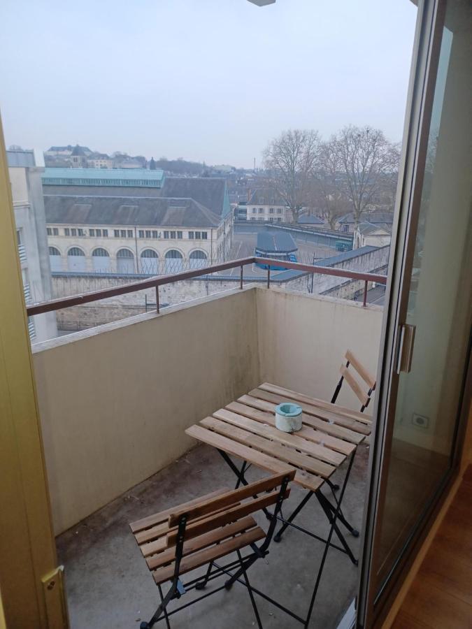 Le Panoramique Apartment Bourges Exterior photo